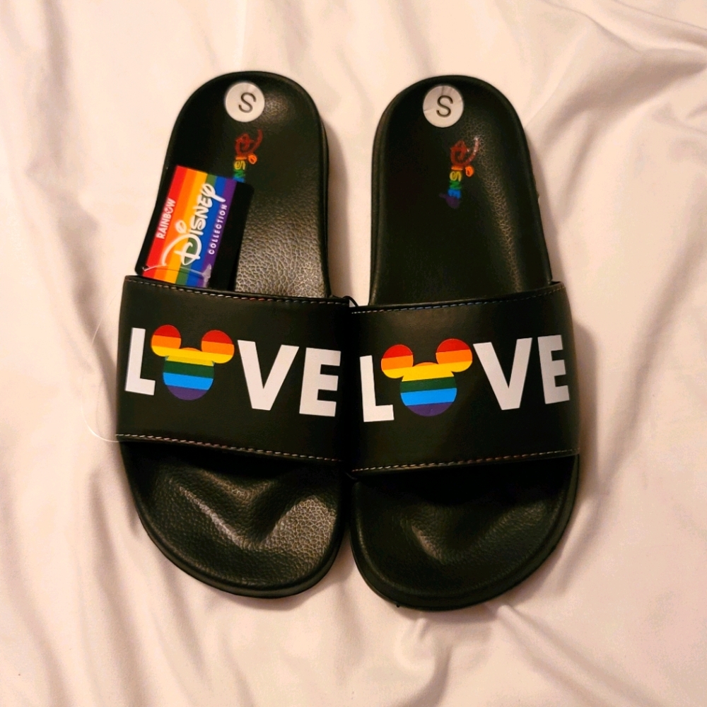💖HP💖 Disney Mickey Mouse Rainbow Love Slides